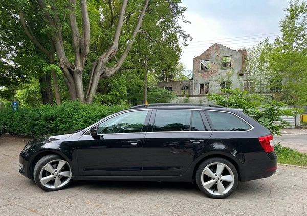 Skoda Octavia cena 75900 przebieg: 96000, rok produkcji 2019 z Gdańsk małe 211